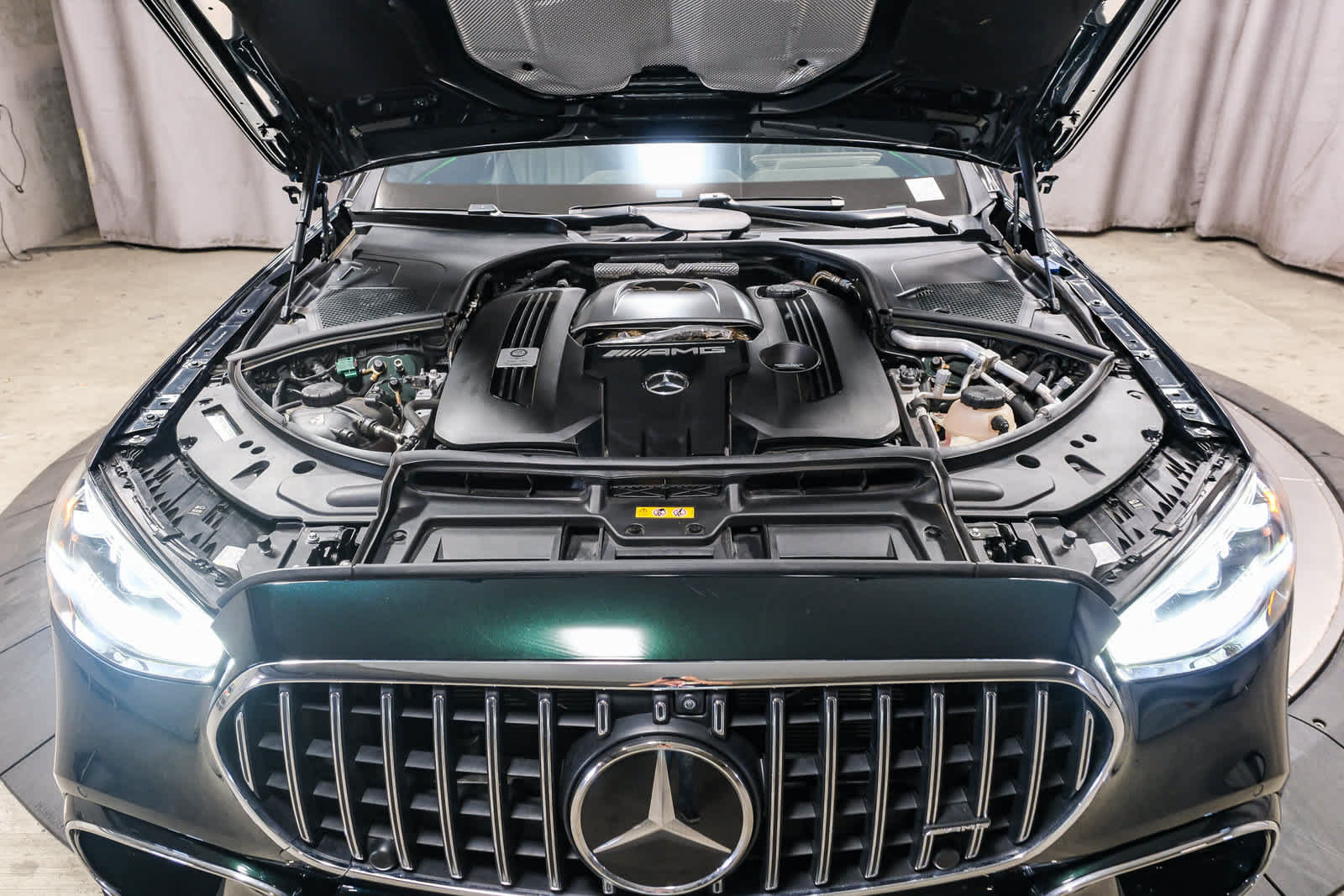 Used 2026 Mercedes-Benz S 63 AMG S image 36