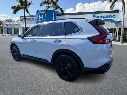 Certified 2023 Honda CR-V Sport Touring image 4