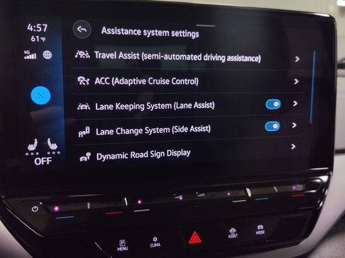 Certified 2023 Volkswagen ID.4 Pro image 7