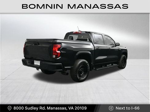 Used 2024 Chevrolet Colorado W/T image 5