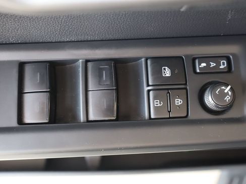 Used 2022 Toyota Tundra Limited AWD/4WD image 12