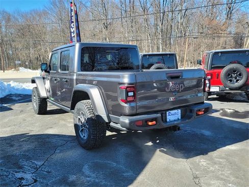 New 2026 Jeep Gladiator Mojave image 8