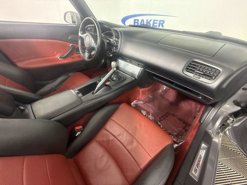 Used 2006 Honda S2000 image 22