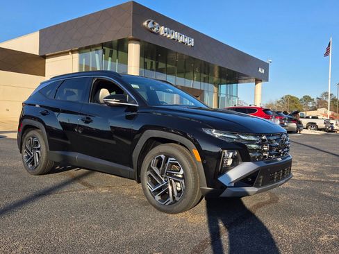New 2026 Hyundai Tucson Limited FWD image 1