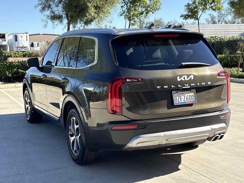 Used 2022 Kia Telluride EX image 5