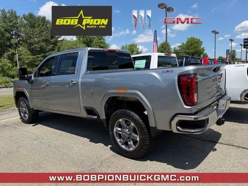 New 2026 GMC Sierra 3500 SLE w/ SLE Value Package AWD/4WD image 3