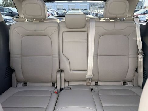 Certified 2022 Lincoln Corsair AWD w/ Premium Package image 19