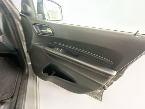 Used 2025 Dodge Durango GT AWD/4WD image 33