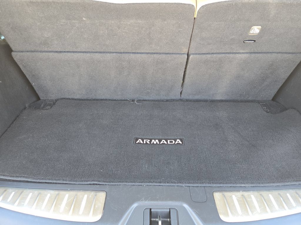 Used 2021 Nissan Armada Platinum w/ Captain's Chairs Package RWD image 35
