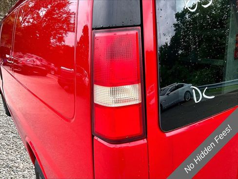 Used 2013 GMC Savana 1500 RWD image 27