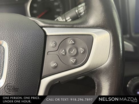 Used 2020 GMC Terrain SLT w/ Preferred Package FWD image 23