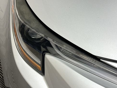 Used 2022 Toyota Corolla LE FWD image 9