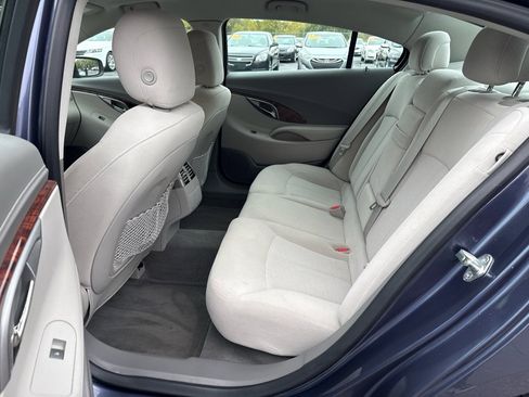 Used 2013 Buick LaCrosse BASE image 10