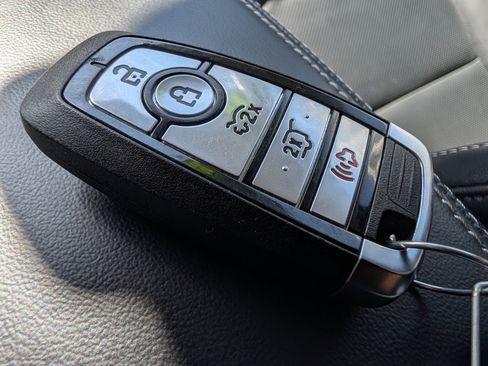 Used 2025 Ford Mustang Mach-E Premium image 33