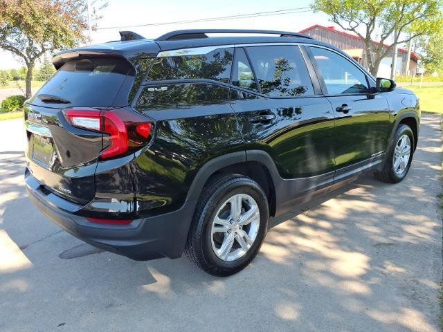 Used 2024 GMC Terrain SLE w/ Driver Convenience Package AWD/4WD image 5