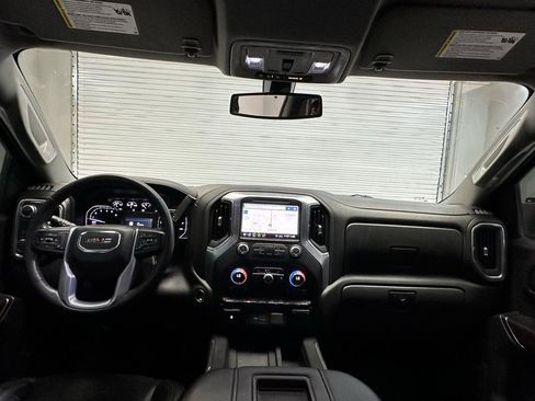Used 2020 GMC Sierra 1500 SLT w/ SLT Premium Package AWD/4WD image 16