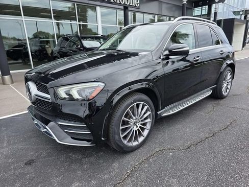 Used 2021 Mercedes-Benz GLE 450 4MATIC image 2