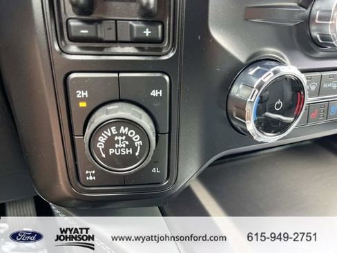 New 2026 Ford F250 Platinum w/ Tremor Off-Road Package AWD/4WD image 32