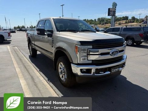 Used 2017 Ford F350 King Ranch w/ King Ranch Ultimate Package AWD/4WD image 3