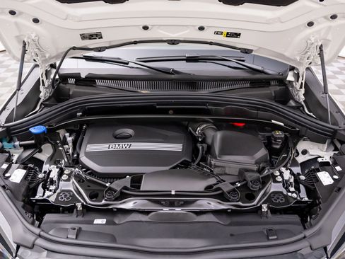 New 2026 BMW X2 xDrive28i w/ Convenience Package image 33