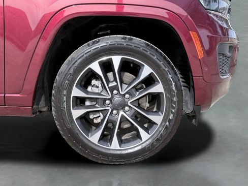 Used 2021 Jeep Grand Cherokee L Overland w/ Trailer Tow Package image 97