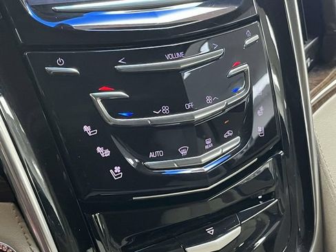 Used 2015 Cadillac Escalade Premium AWD/4WD image 39