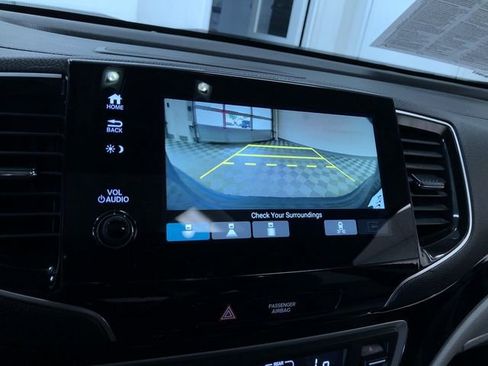 Used 2019 Honda Pilot Elite image 31