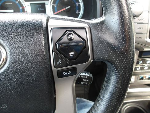 Used 2015 Toyota 4Runner Limited AWD/4WD image 17