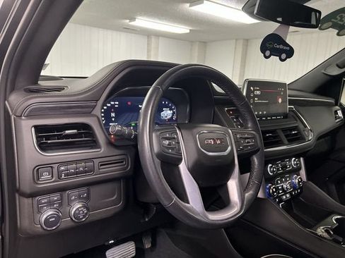 Certified 2023 GMC Yukon SLT AWD/4WD image 10