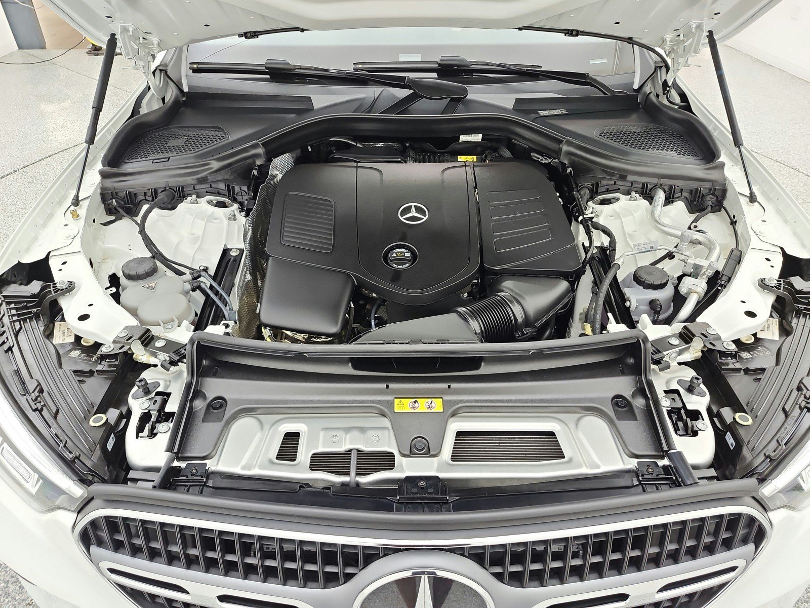 Certified 2026 Mercedes-Benz GLC 300 4MATIC image 16