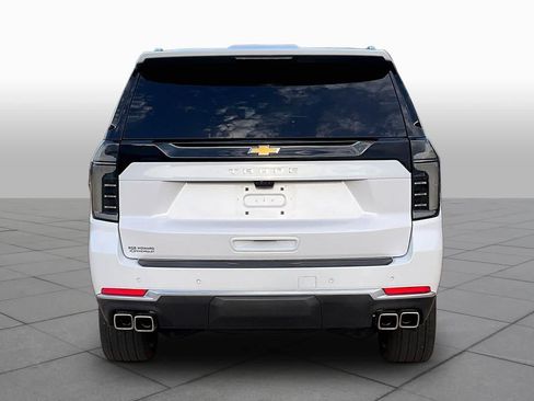 Used 2026 Chevrolet Tahoe High Country AWD/4WD image 6