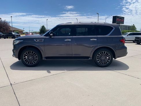 Used 2023 INFINITI QX80 Premium Select w/ Cargo Package AWD/4WD image 6