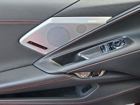 Used 2022 Chevrolet Corvette Stingray Premium Cpe w/ Z51 Performance Package image 18