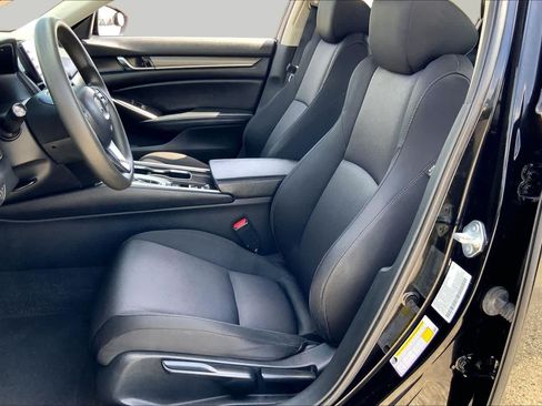 Used 2021 Honda Accord LX image 8