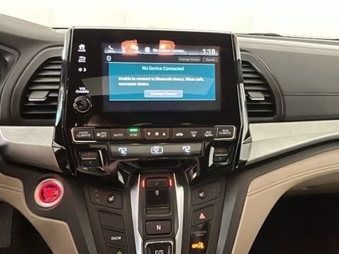 Used 2018 Honda Odyssey EX-L image 23