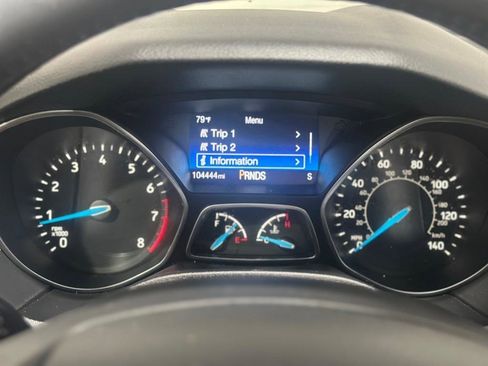 Used 2016 Ford Focus SE w/ Equipment Group 201A image 14