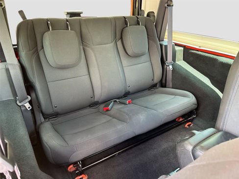 Used 2023 Jeep Wrangler Sport AWD/4WD image 25