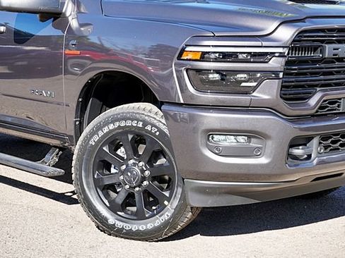 New 2026 RAM 2500 Laramie AWD/4WD image 4
