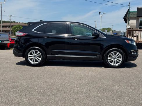 Used 2016 Ford Edge SEL w/ Equipment Group 201A AWD/4WD image 9