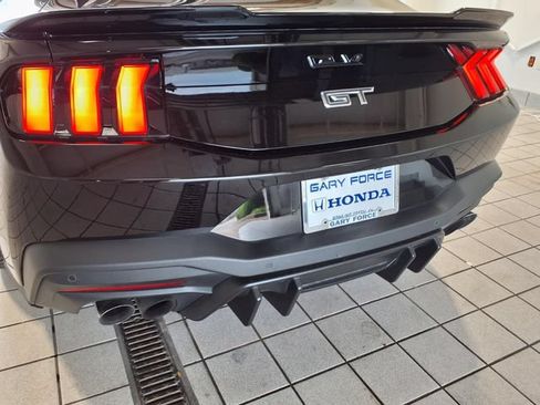 Used 2024 Ford Mustang GT RWD image 20