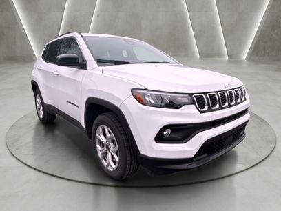 Used 2025 Jeep Compass Latitude
