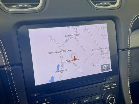 Certified 2021 Porsche 718 Cayman GT4 image 15