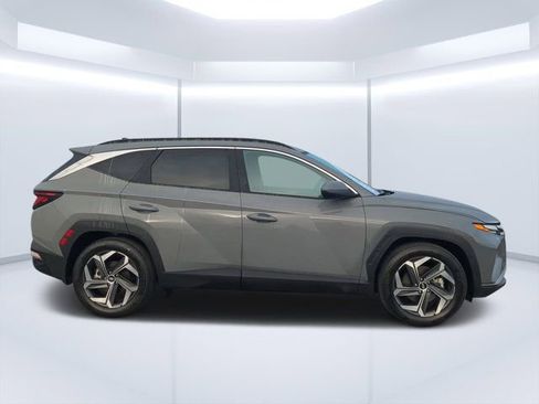 Used 2024 Hyundai Tucson SEL FWD image 2
