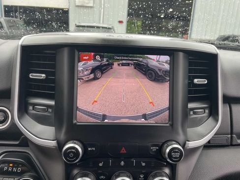 Used 2023 RAM 1500 Big Horn AWD/4WD image 25