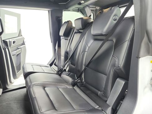 New 2026 Ford Bronco Outer Banks AWD/4WD image 39