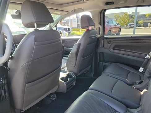 Certified 2018 Honda Odyssey Touring image 15