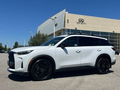 Certified 2026 INFINITI QX60 Sport AWD/4WD image 2