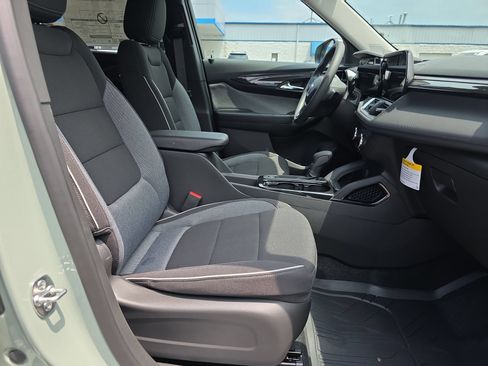 New 2026 Chevrolet TrailBlazer LS w/ LS Convenience Package FWD image 15