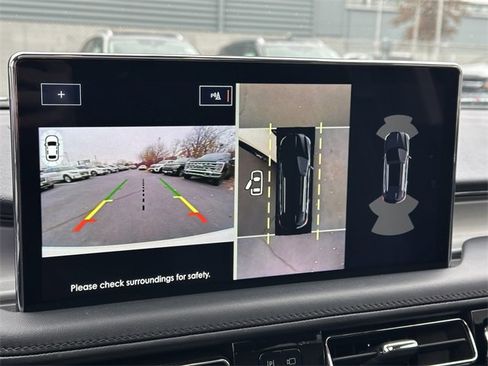 Certified 2022 Lincoln Nautilus Reserve image 22