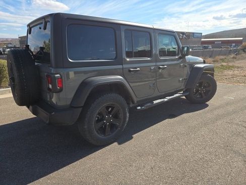 Used 2021 Jeep Wrangler Unlimited Sport image 4